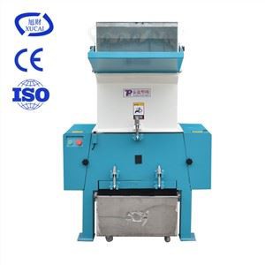 Stroj na drcení plastových recyklací